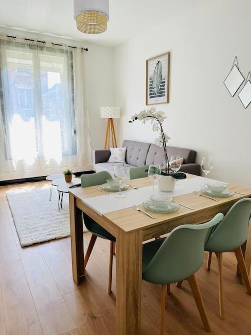 Ferienwohnung Le Moderne Charleville-Mézières Exterior foto